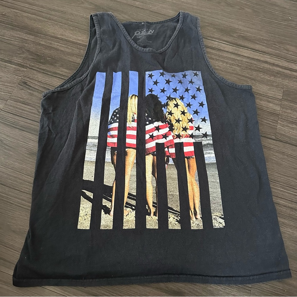Popular Poison Graphic Tank Top | Beach Flag Print | Size Large